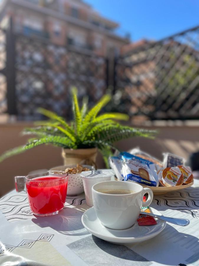 Pit Stop Ciampino Station Εξωτερικό φωτογραφία